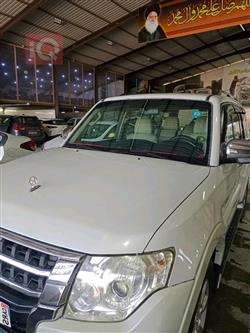 ميتسوبيشي باجيرو